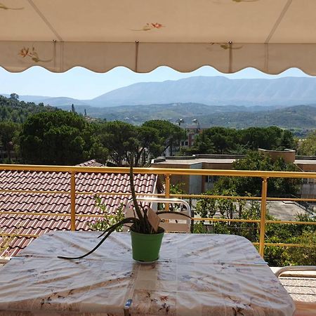 Sara Guesthouse Berat Exteriér fotografie