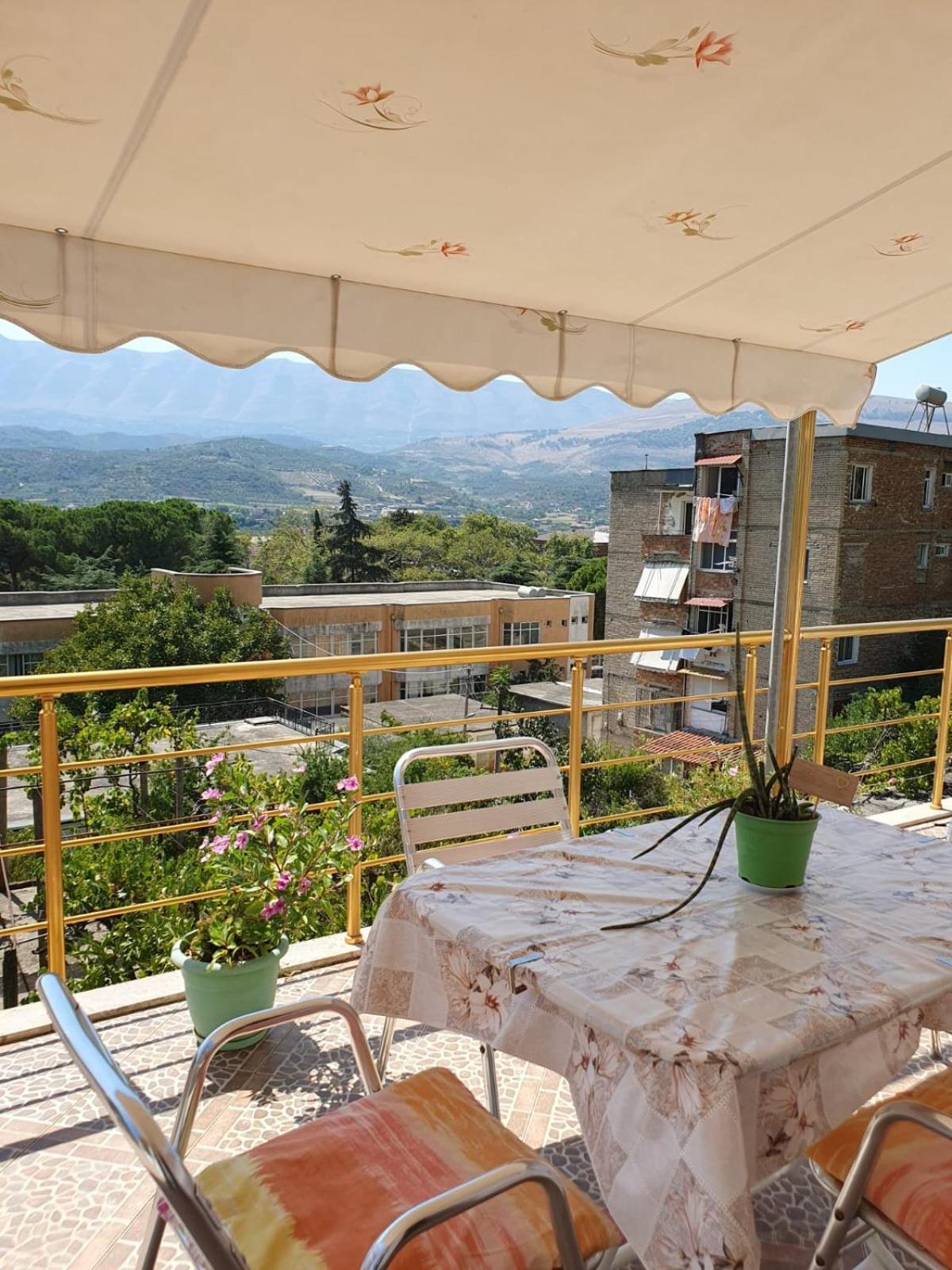 Sara Guesthouse Berat Exteriér fotografie