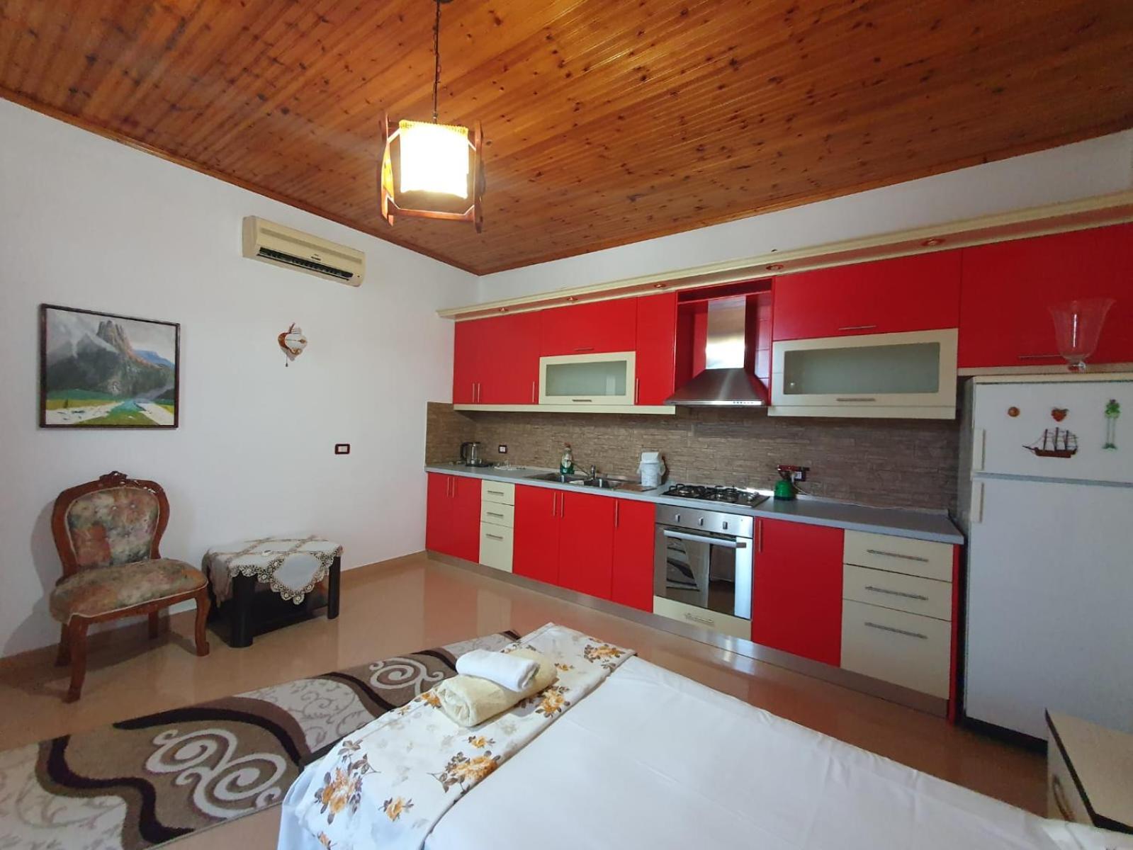 Sara Guesthouse Berat Exteriér fotografie